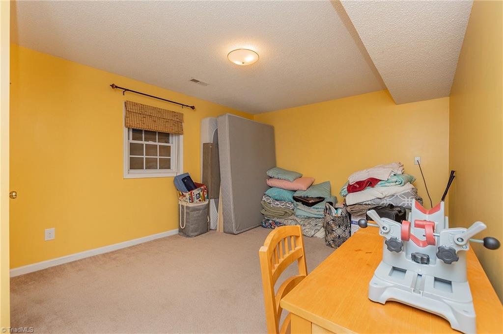398 Arnold Road Lexington, NC 27295 - Photo 31 of 35 Gallery Image 31