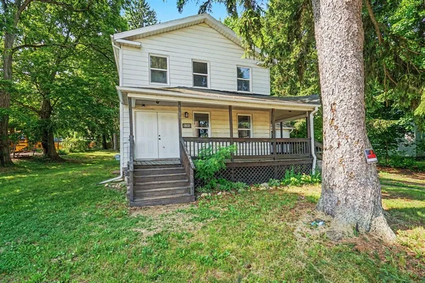 $209,900 | 338 College Street, Olivet, MI 49076