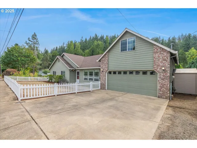 $600,000 | 1110 Madison Street, Silverton, OR 97381