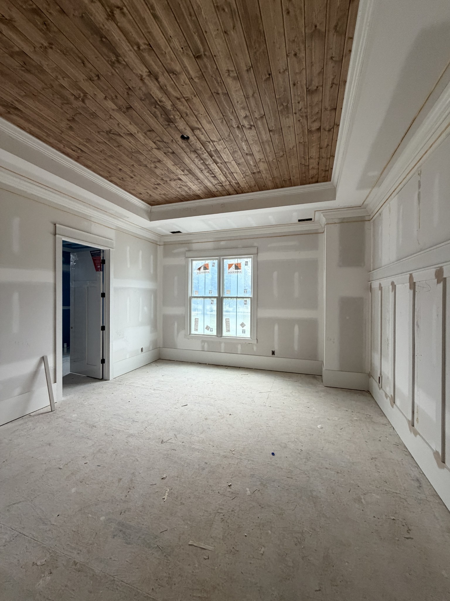 3725 Ledford Mill Road Wartrace, TN 37183 - Photo 17 of 28 a view of empty room with a fireplace