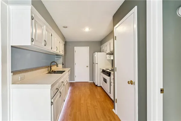 $110,000 | 419 West 104th Street, Unit B, Kansas City, MO 64114
