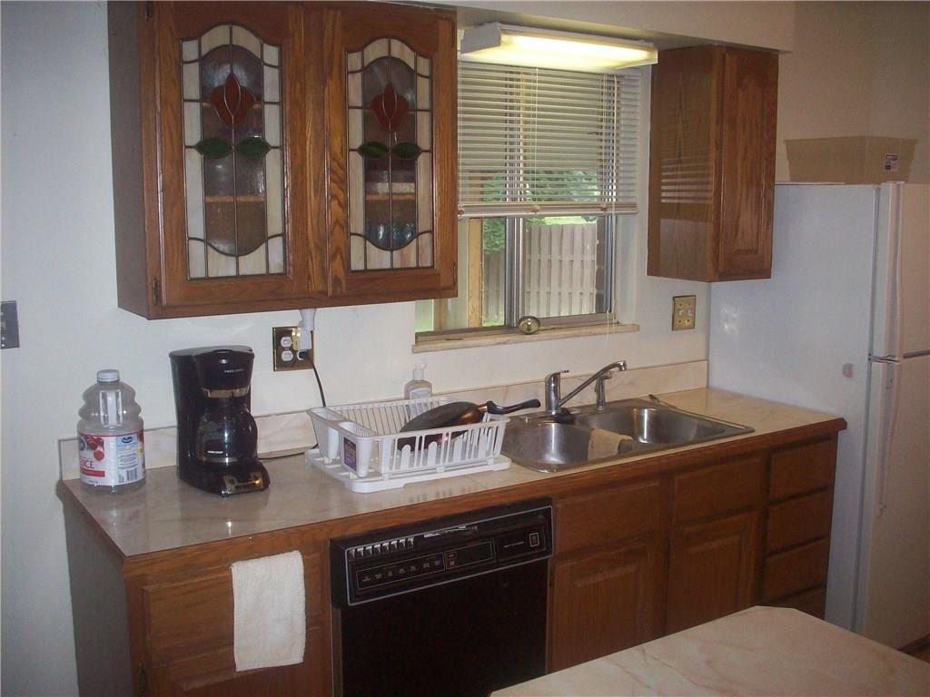 1747 West Stop 11 Road Indianapolis, IN 46217 - Photo 7 of 13 Gallery Image 7