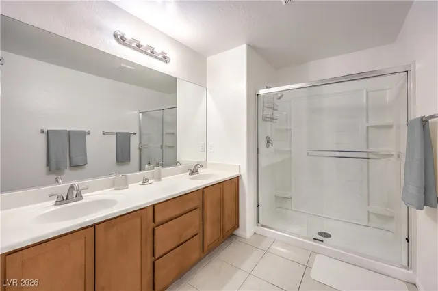 $2,800 | 9062 Mackanos Avenue, Las Vegas, NV 89148