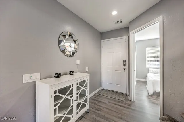 $2,800 | 9062 Mackanos Avenue, Las Vegas, NV 89148