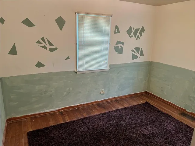 a view of a storage & utility room