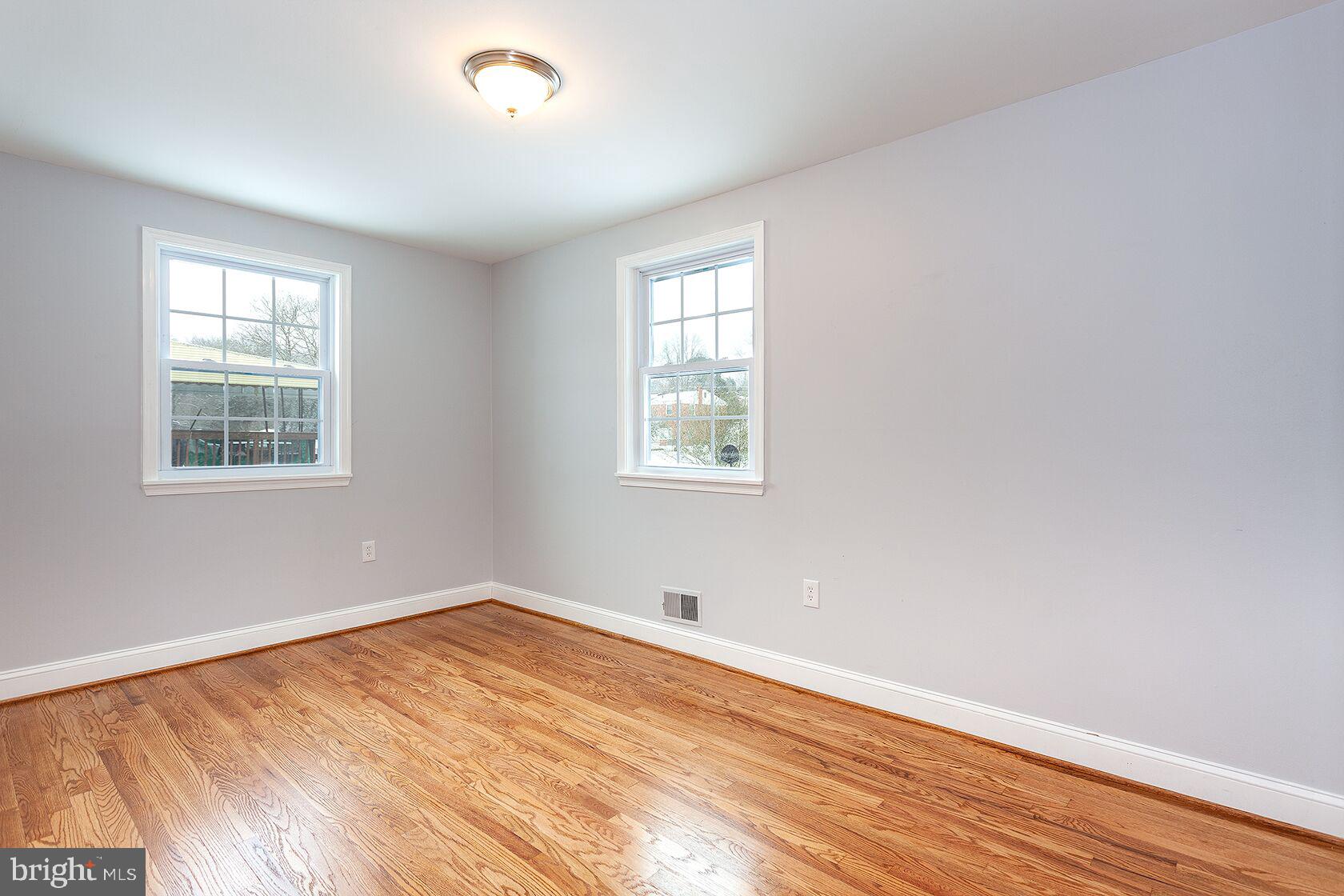 11324 Brandywine Road Clinton, MD 20735 - Photo 13 of 49 13