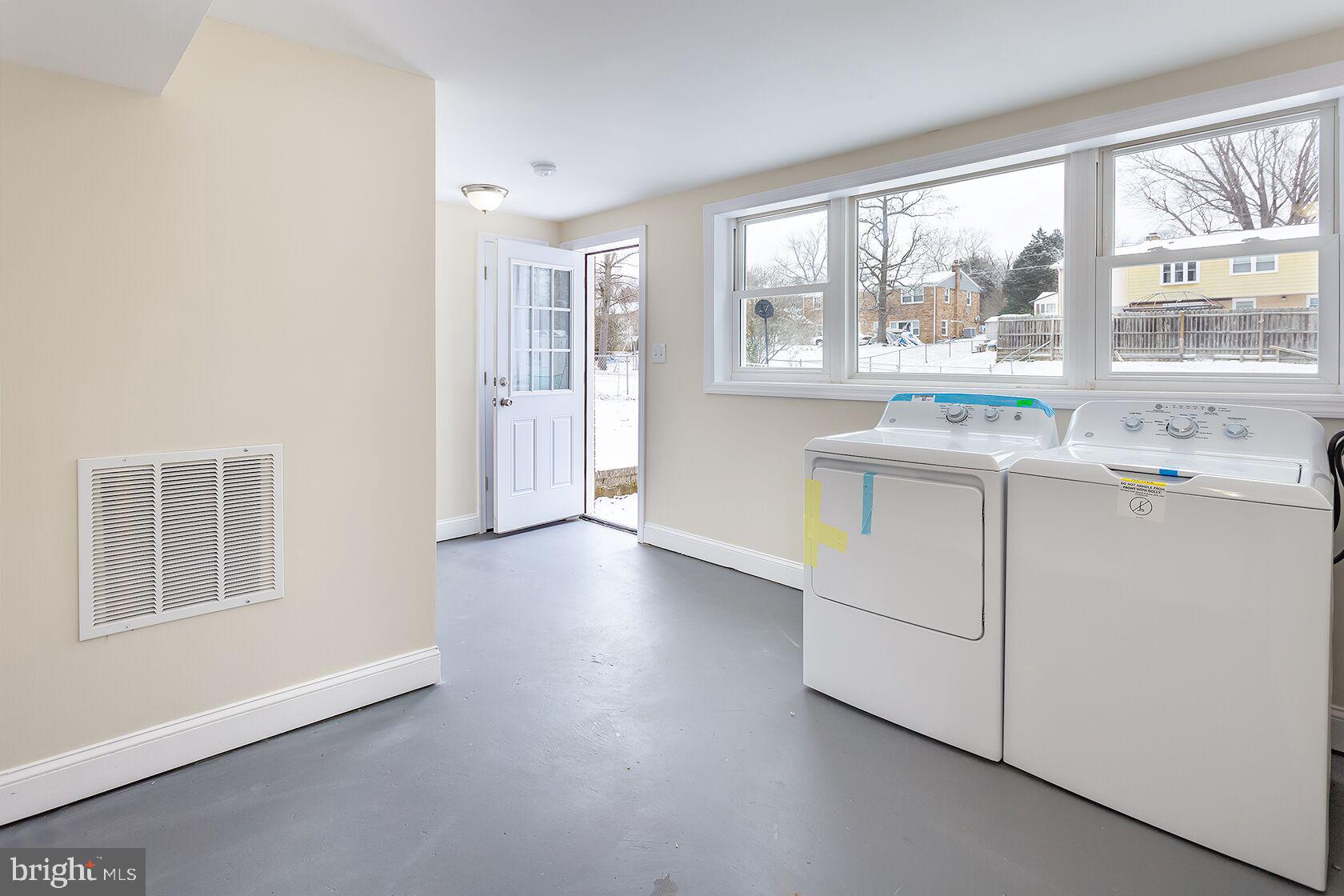 11324 Brandywine Road Clinton, MD 20735 - Photo 21 of 49 17