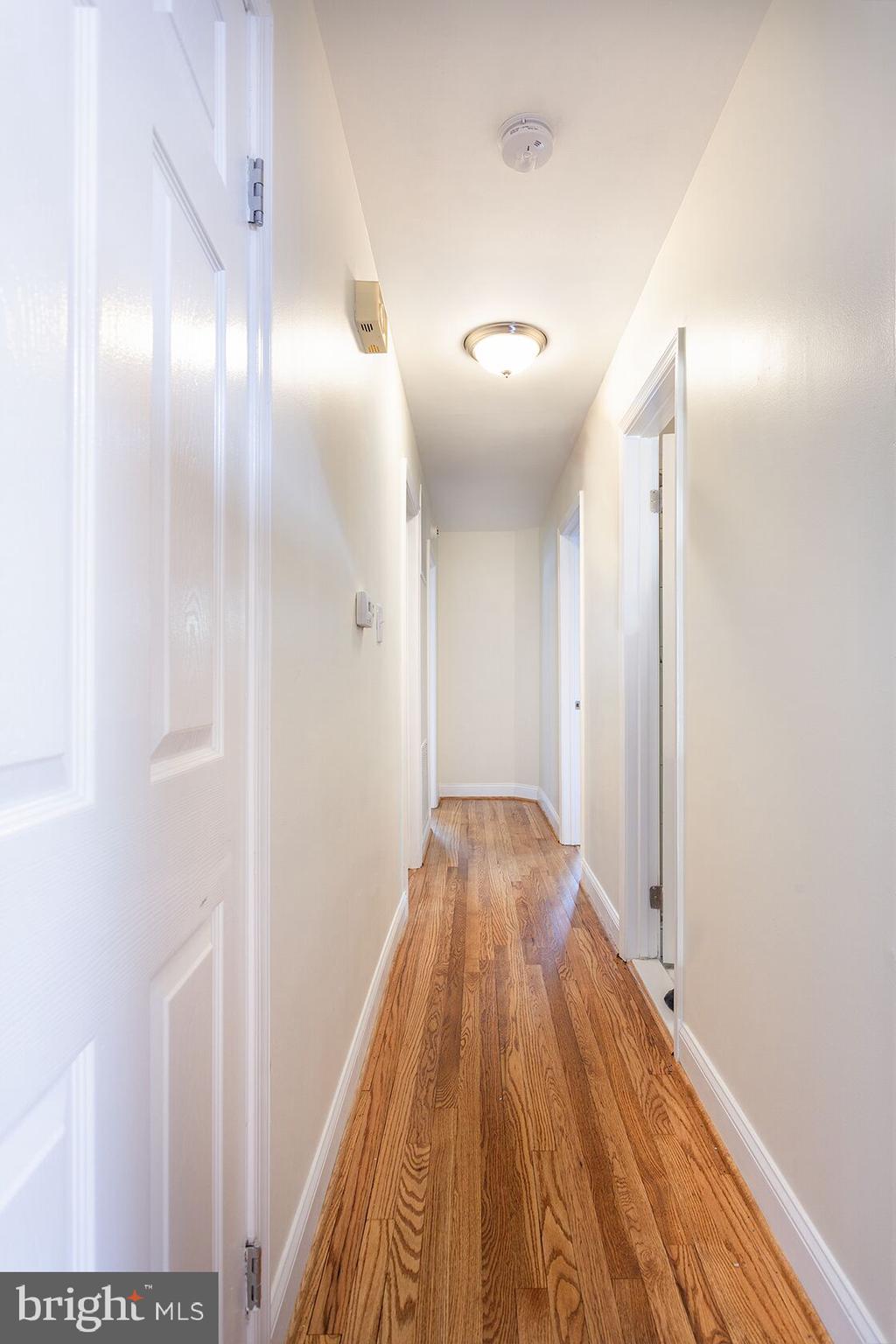 11324 Brandywine Road Clinton, MD 20735 - Photo 41 of 49 32