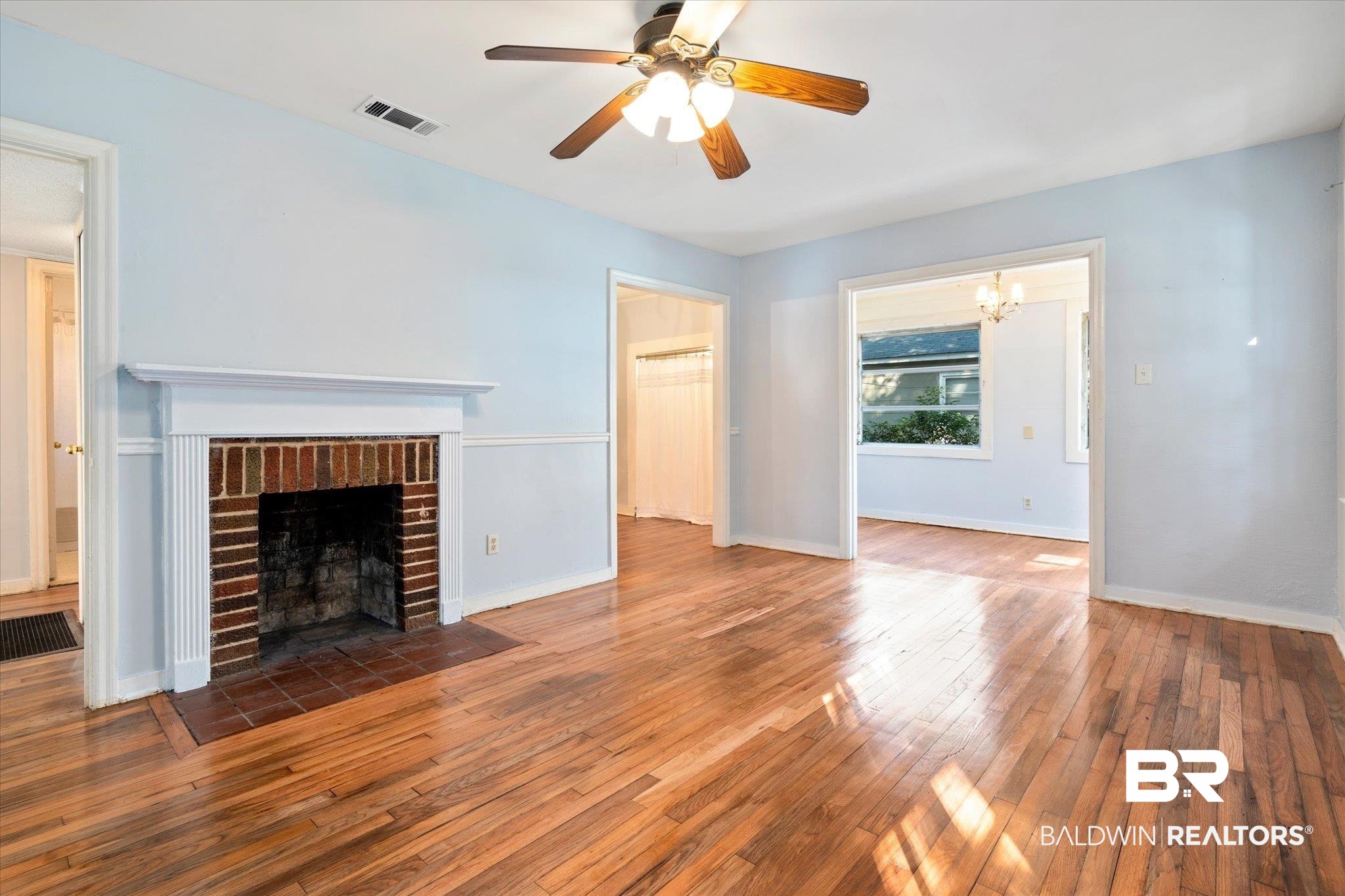 262 Morgan Avenue Mobile, AL 36606 - Photo 3 of 22