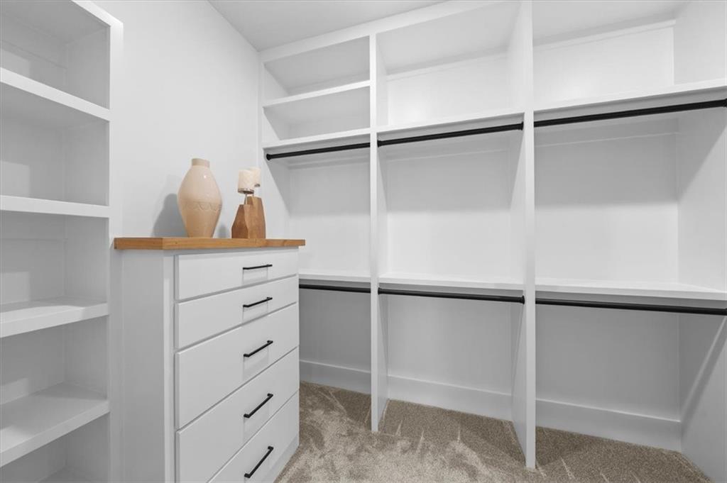 2805 Southwest Heartland Road Lee's Summit, MO 64082 - Photo 17 of 31