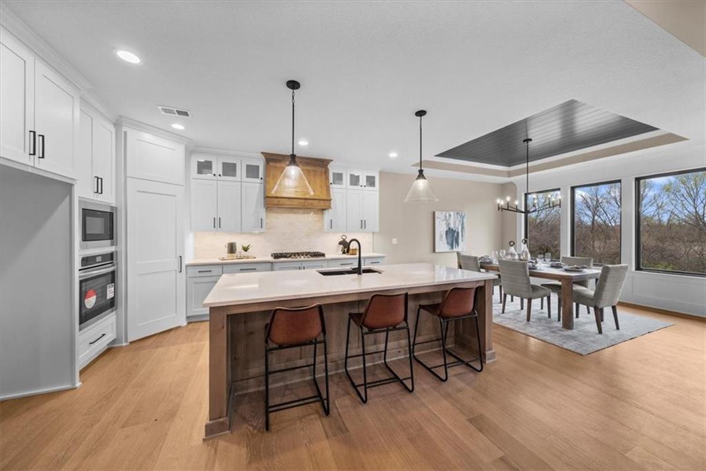 2805 Southwest Heartland Road Lee's Summit, MO 64082 - Photo 7 of 31