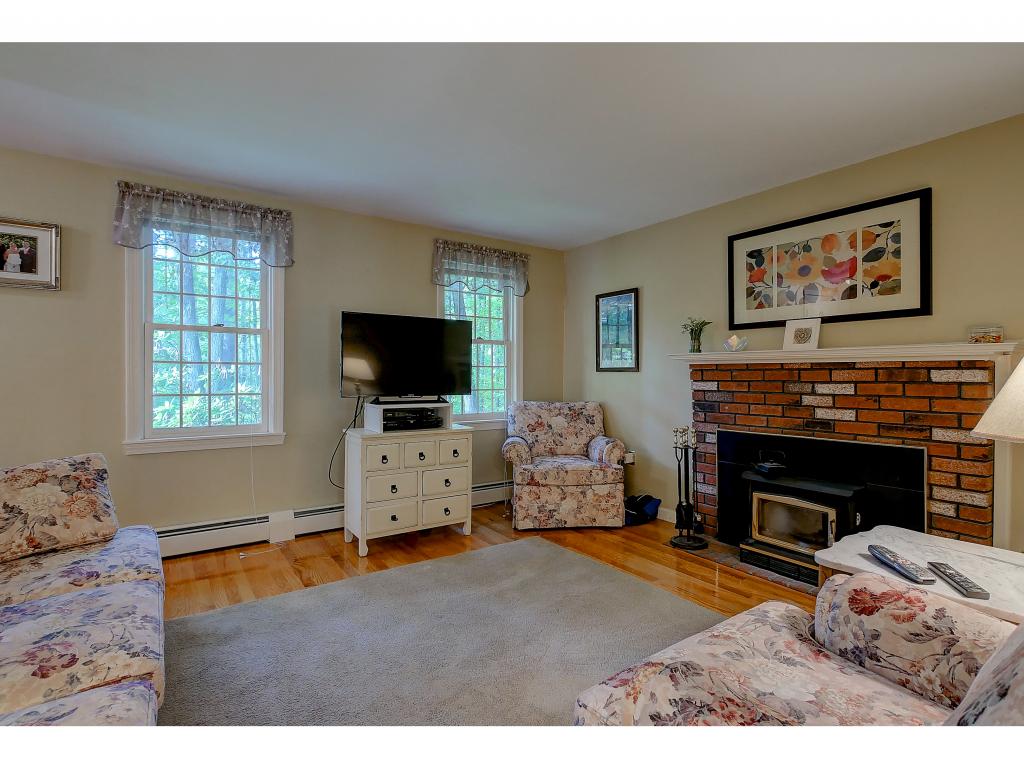 221 Range Road Windham, NH 03087 - Photo 6 of 32