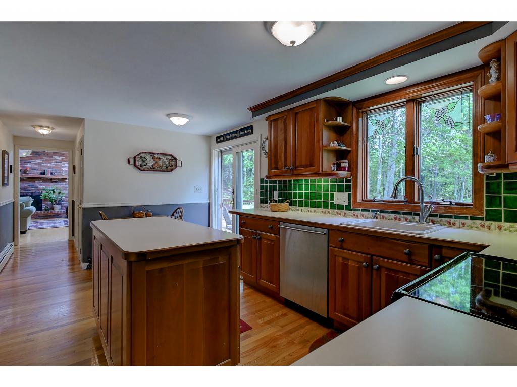 221 Range Road Windham, NH 03087 - Photo 9 of 32