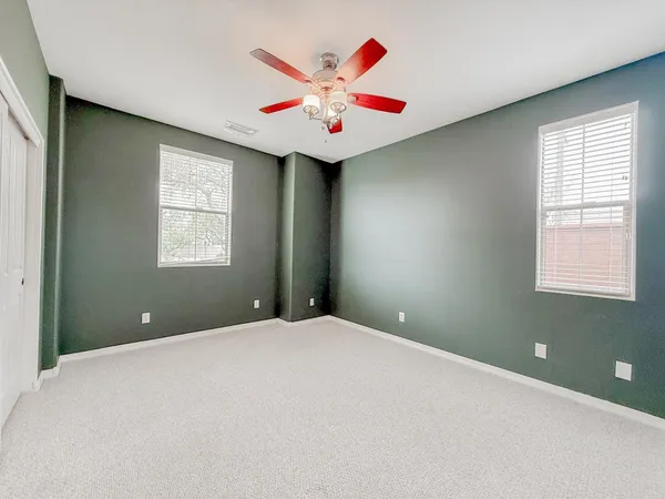 $2,295 | 35115 North 34th Avenue, Phoenix, AZ 85086