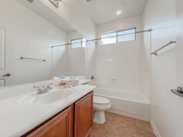 $2,295 | 35115 North 34th Avenue, Phoenix, AZ 85086