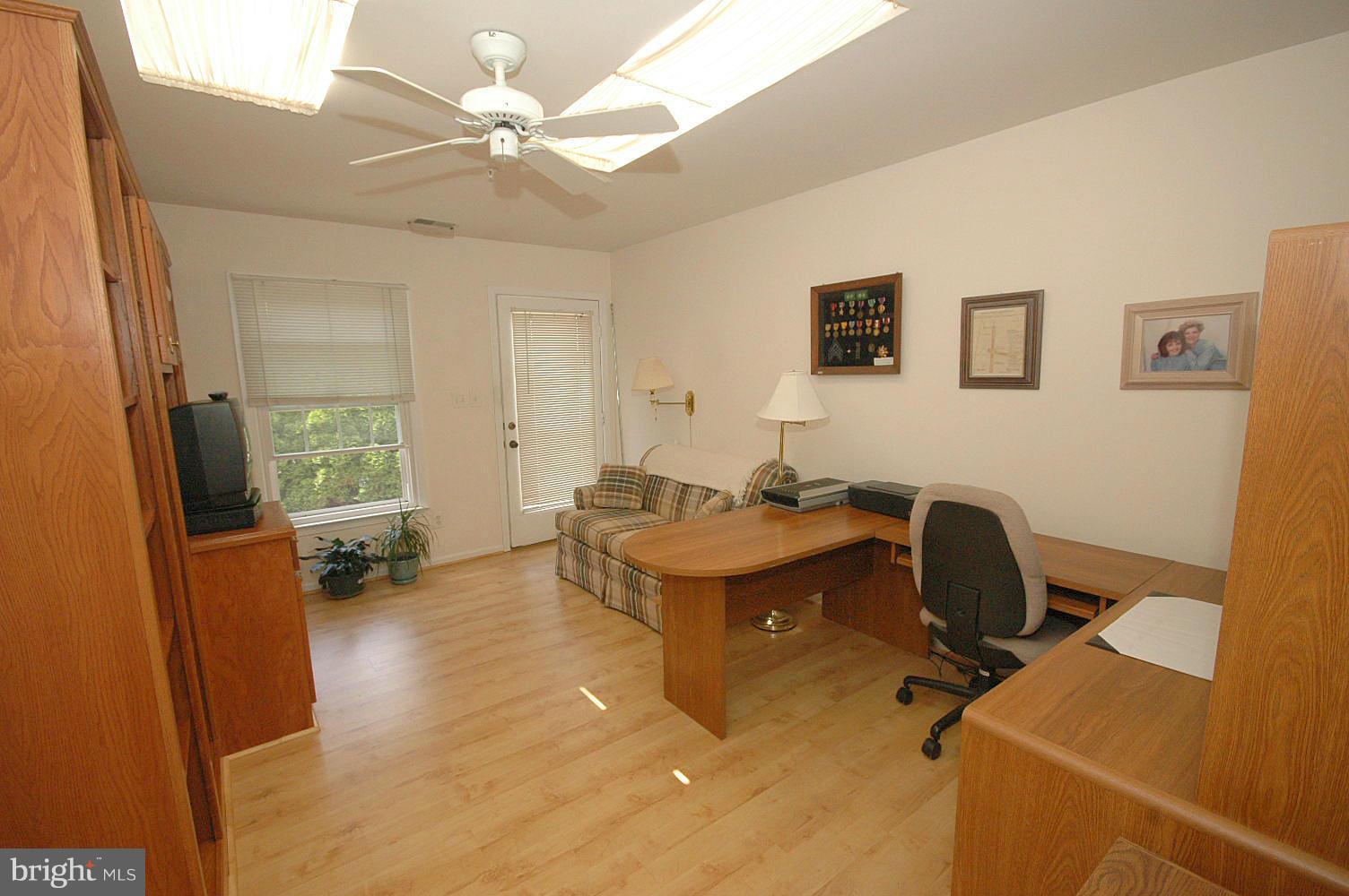 2626 Rigging Drive Annapolis, MD 21401 - Photo 10 of 29 Interior (General)