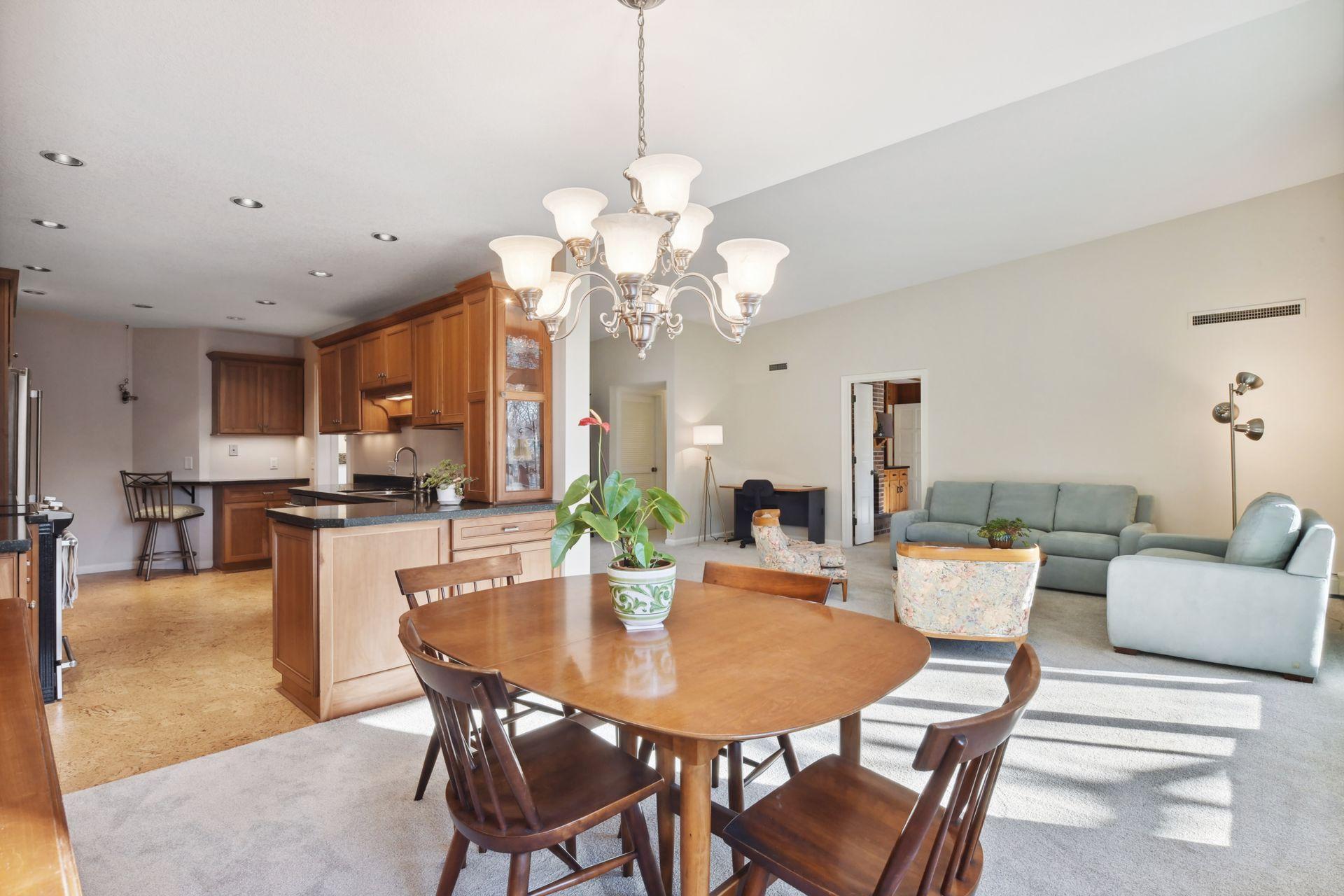5601 Dewey Hill Road, Unit 304 Edina, MN 55439 - Photo 14 of 54 Gallery Image 14