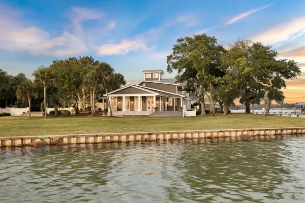 $3,499,000 | 11 Paradise Point Road, Shalimar, FL 32579