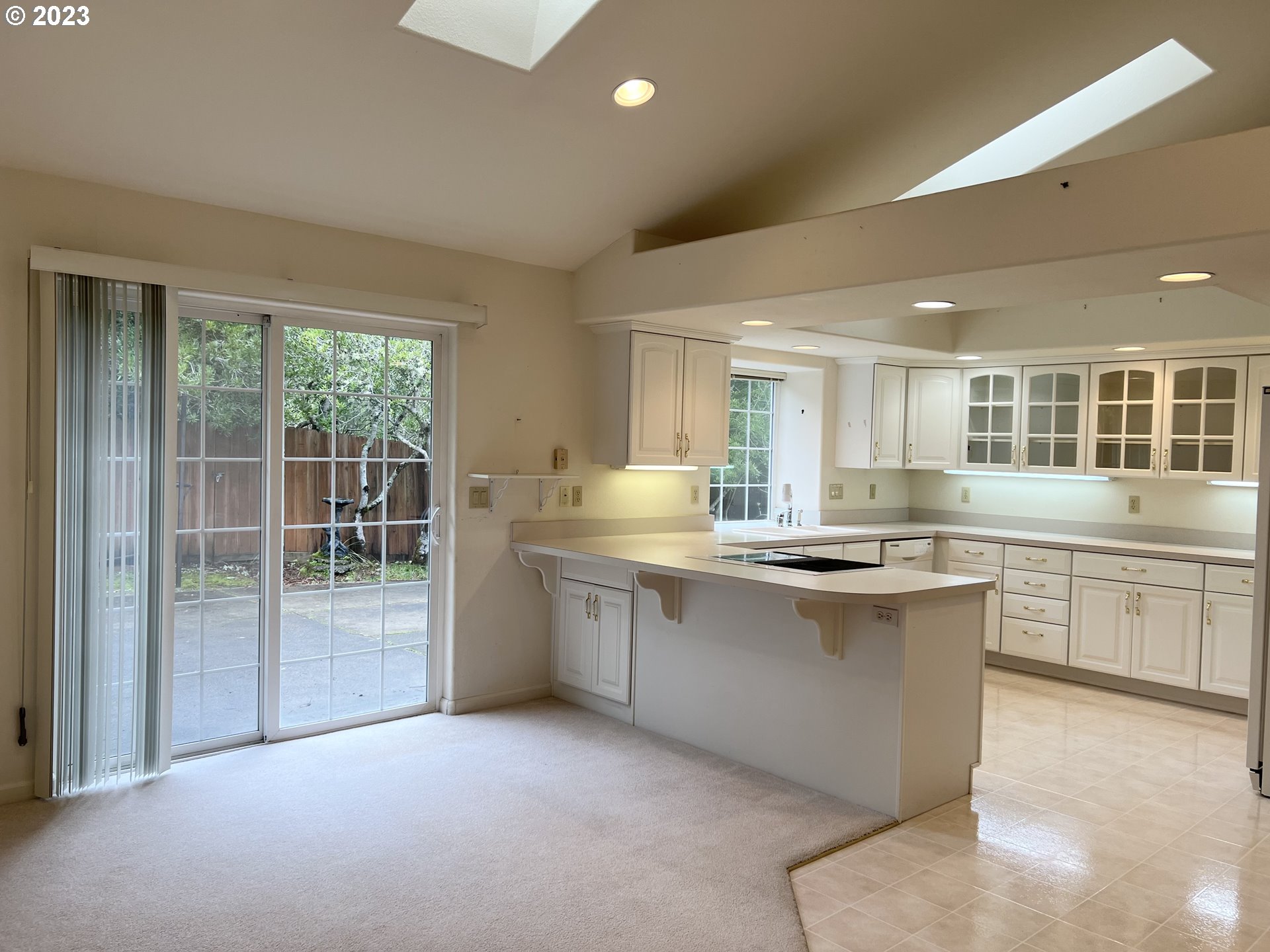 2110 Willow Loop Florence, OR 97439 - Photo 11 of 31 Gallery Image 11