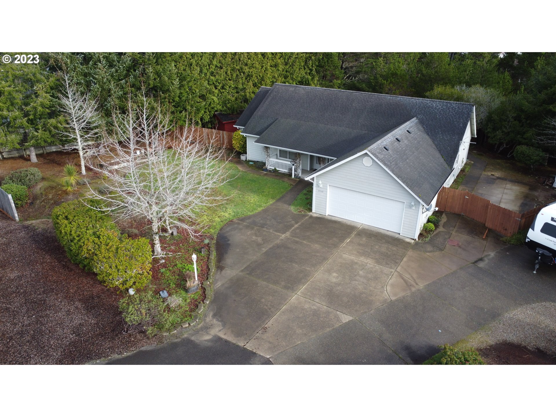 2110 Willow Loop Florence, OR 97439 - Photo 2 of 31 Gallery Image 2