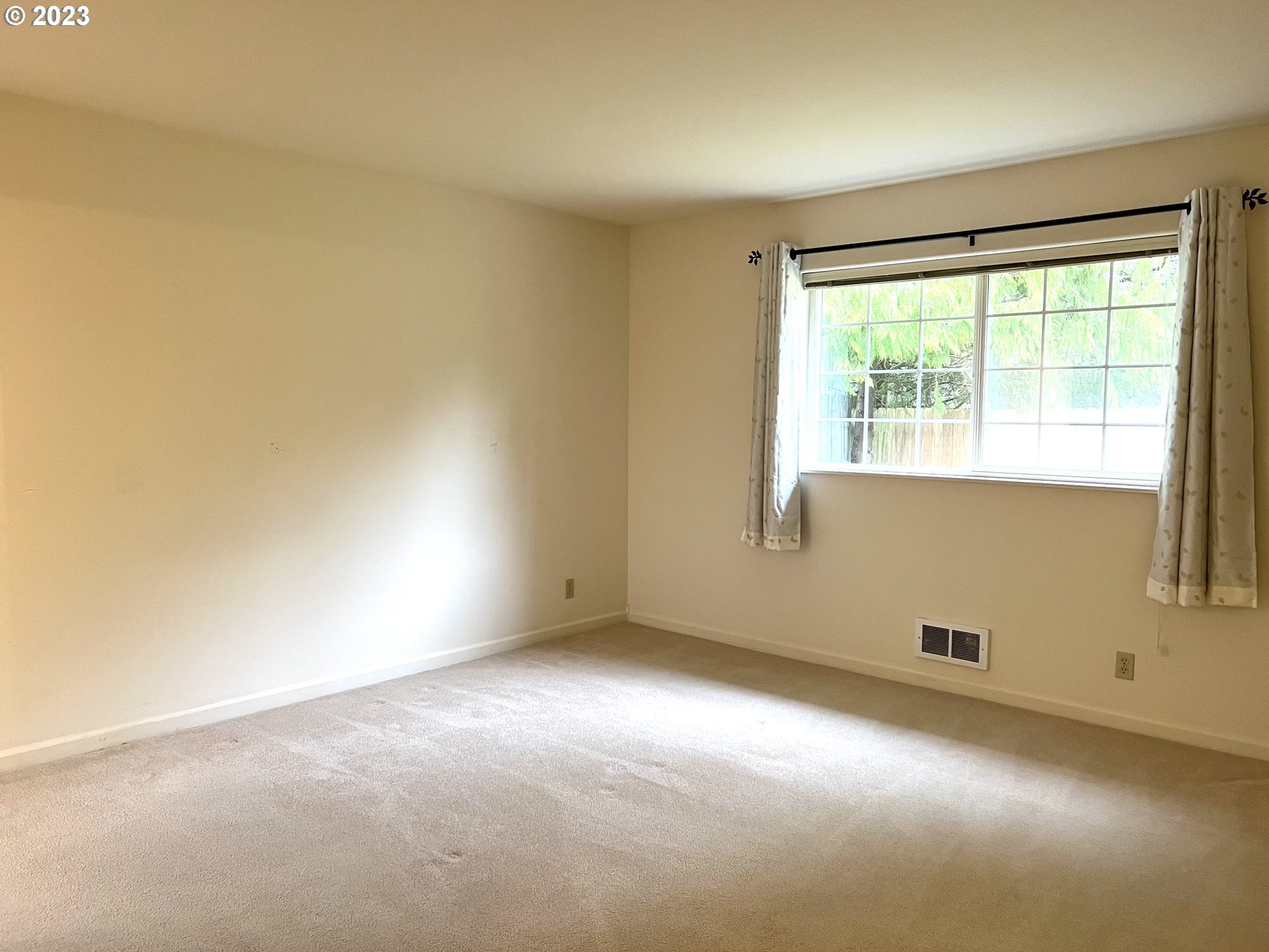 2110 Willow Loop Florence, OR 97439 - Photo 23 of 31 Gallery Image 23