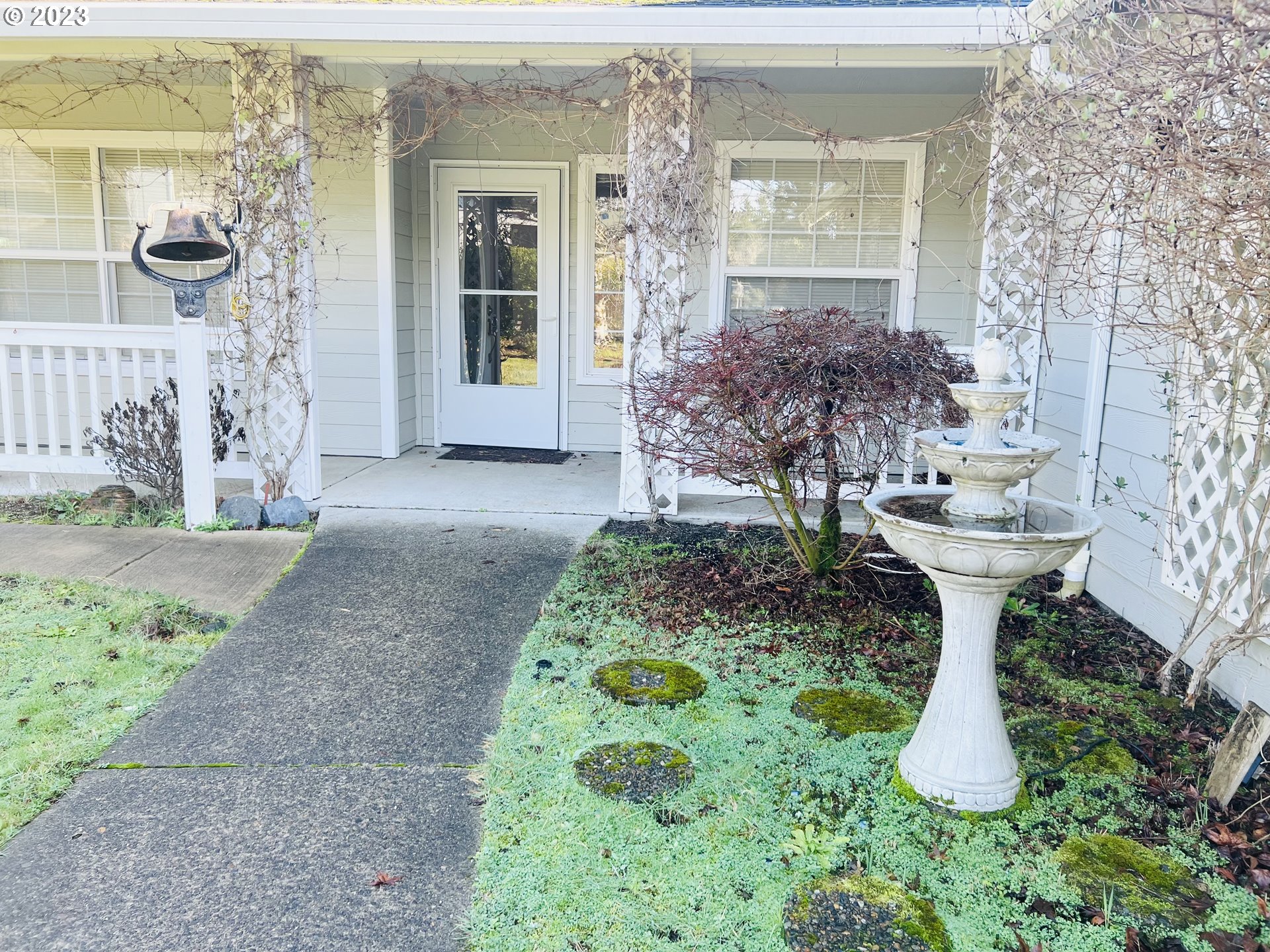 2110 Willow Loop Florence, OR 97439 - Photo 4 of 31 Gallery Image 4