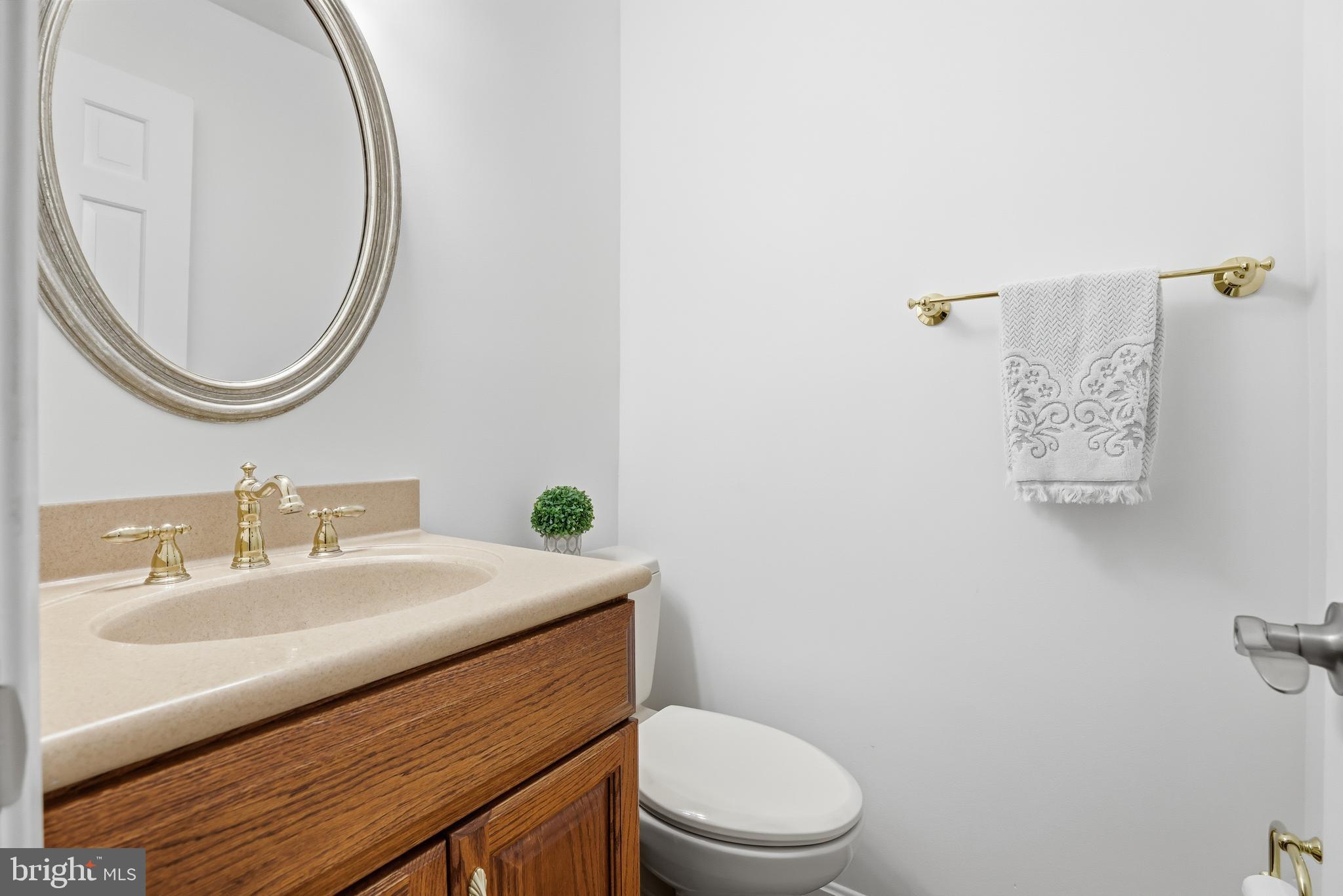 16504 Kipling Road Rockville, MD 20855 - Photo 16 of 43 1st Floor 1/2 Bath
