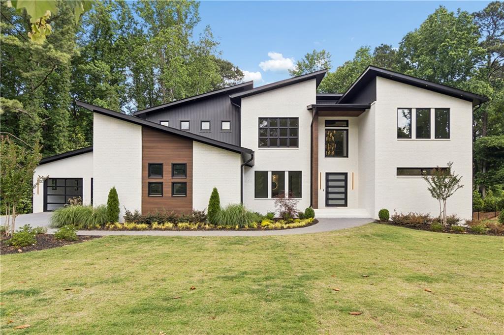 1000 Clementstone Drive Northeast Sandy Springs, GA 30342 - Photo 2 of 81