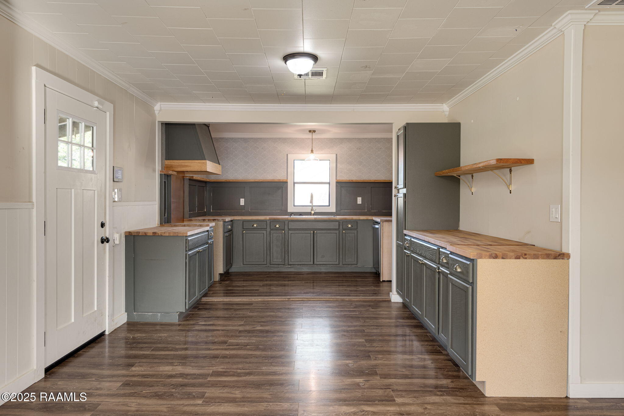 116 Rougeau Road Lafayette, LA 70508 - Photo 4 of 14 Kitchen