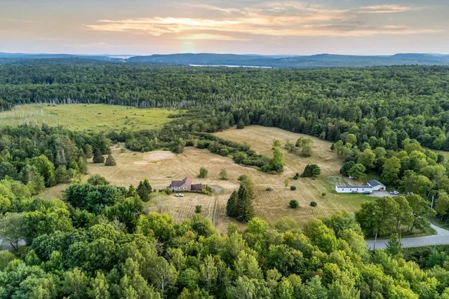 $429,000 | 130 Town Farm Road, Bucksport, ME 04416