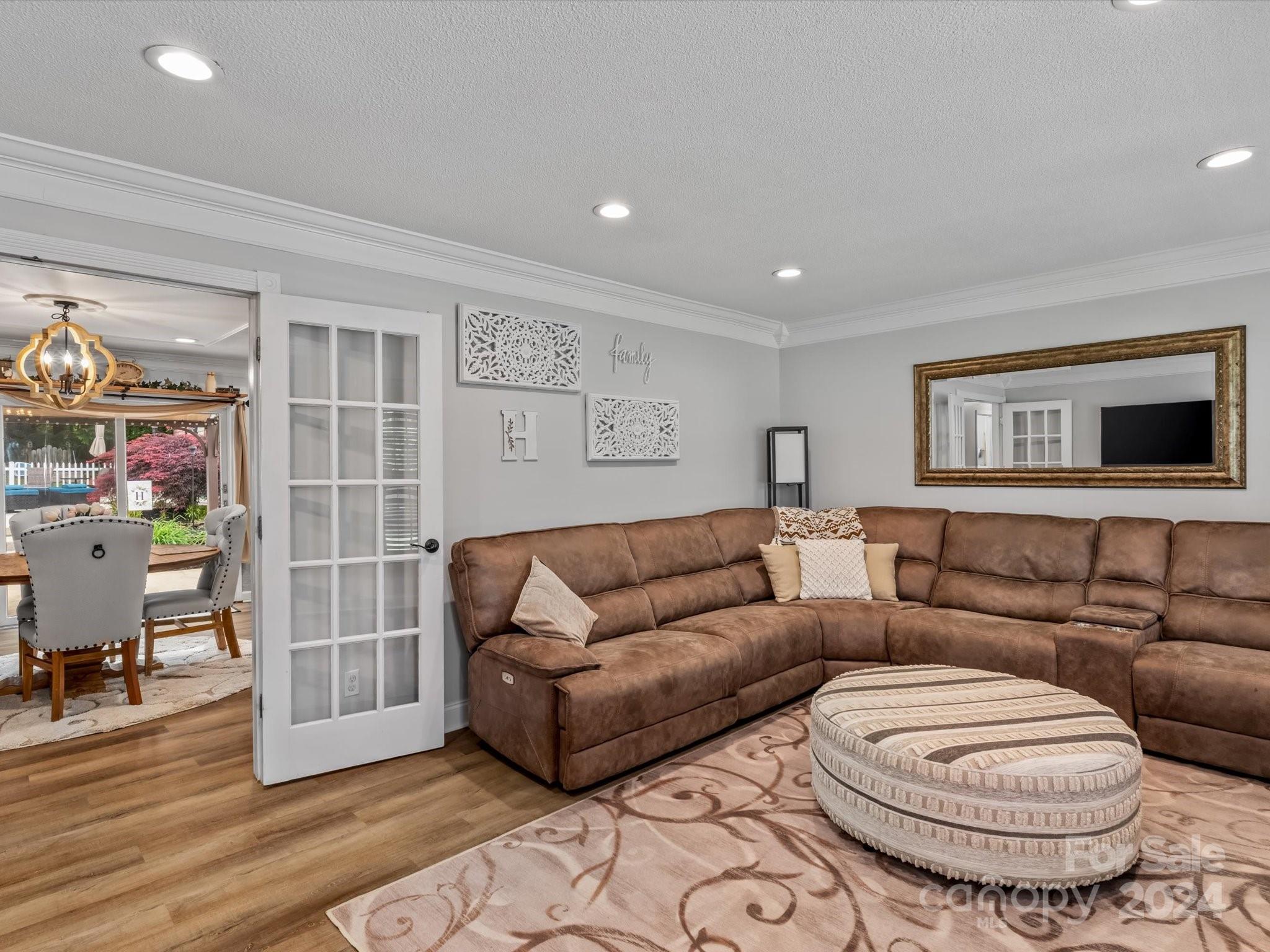 321 Cold Springs Road Concord, NC 28025 - Photo 6 of 34 Gallery Image 6