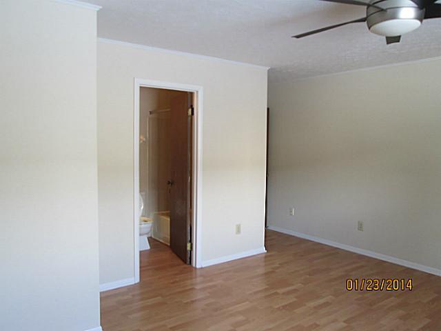 2217 Hedgerow Road, Unit 2217B Columbus, OH 43220 - Photo 17 of 18
