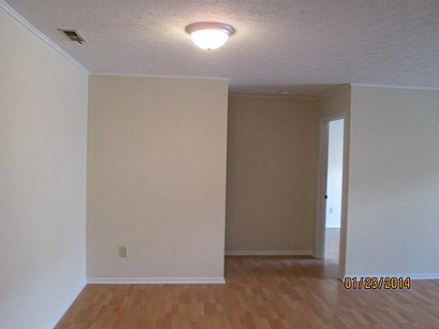 2217 Hedgerow Road, Unit 2217B Columbus, OH 43220 - Photo 6 of 18