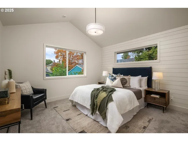 $479,900 | 2624 North Kilpatrick Street, Unit 3, Portland, OR 97217