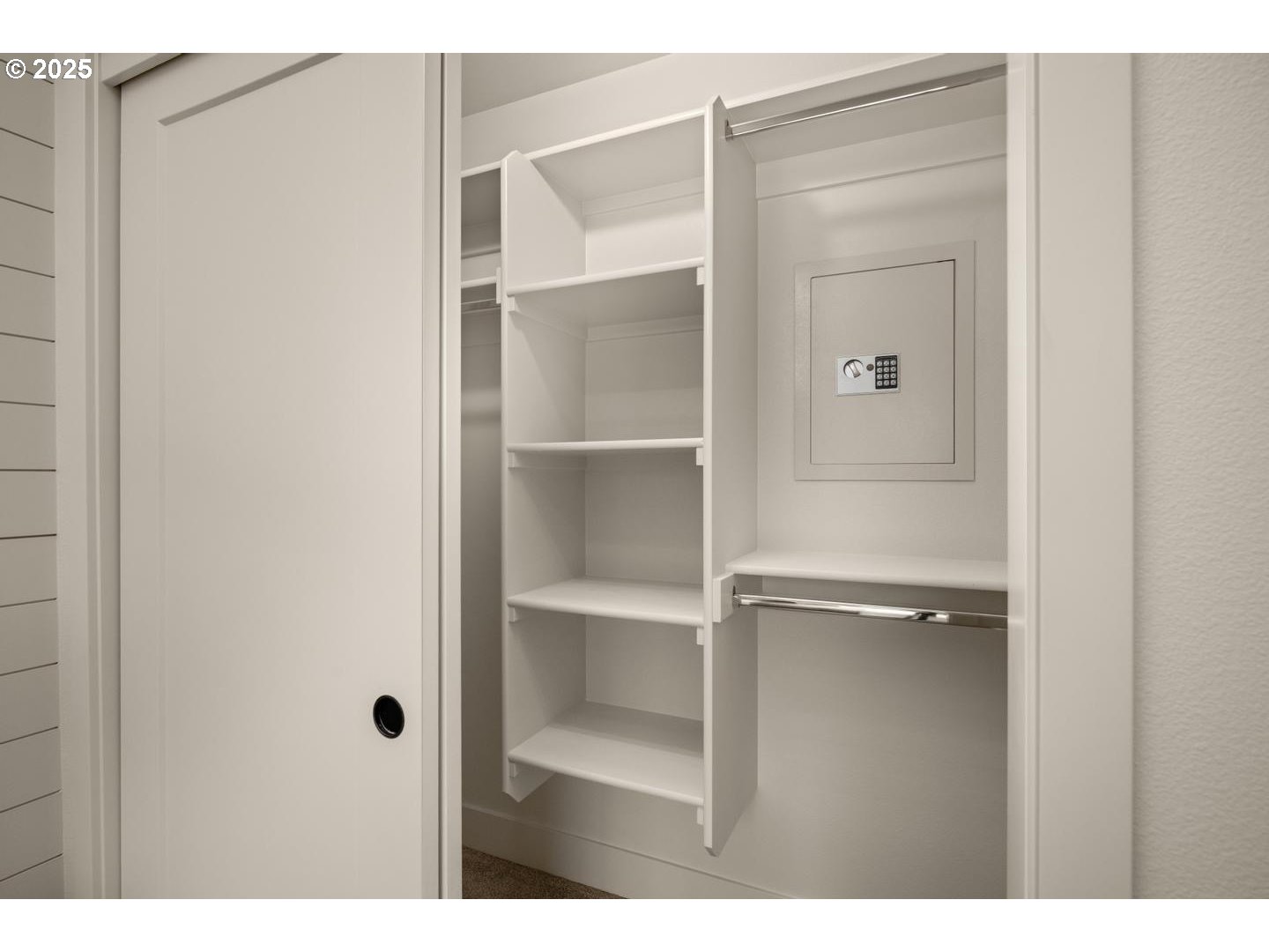 2624 North Kilpatrick Street Portland, OR 97217 - Photo 18 of 34