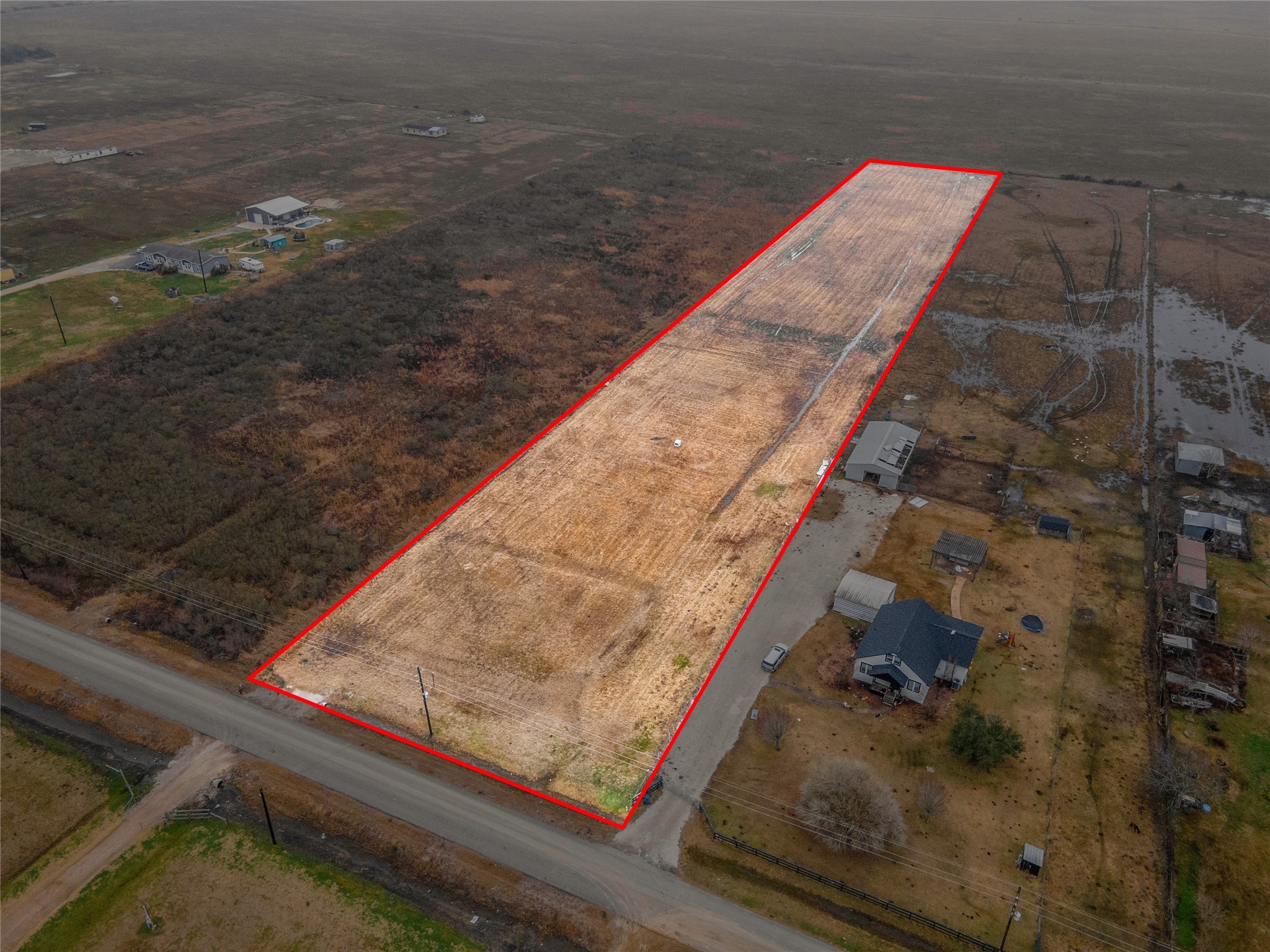 1813 County Road 212 Angleton, TX 77515 - Photo 2 of 12 a view of sitting area