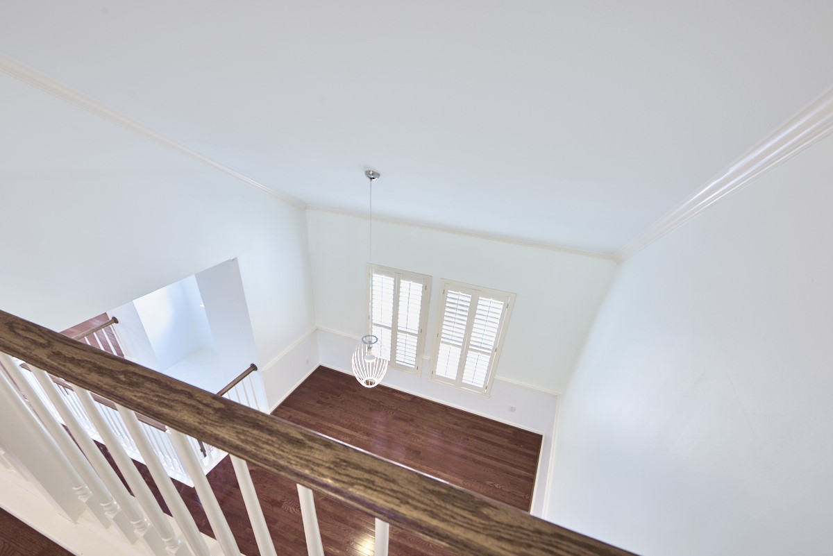 918 Cohn Street Houston, TX 77007 - Photo 20 of 32 a view of wooden floor and windows in a room