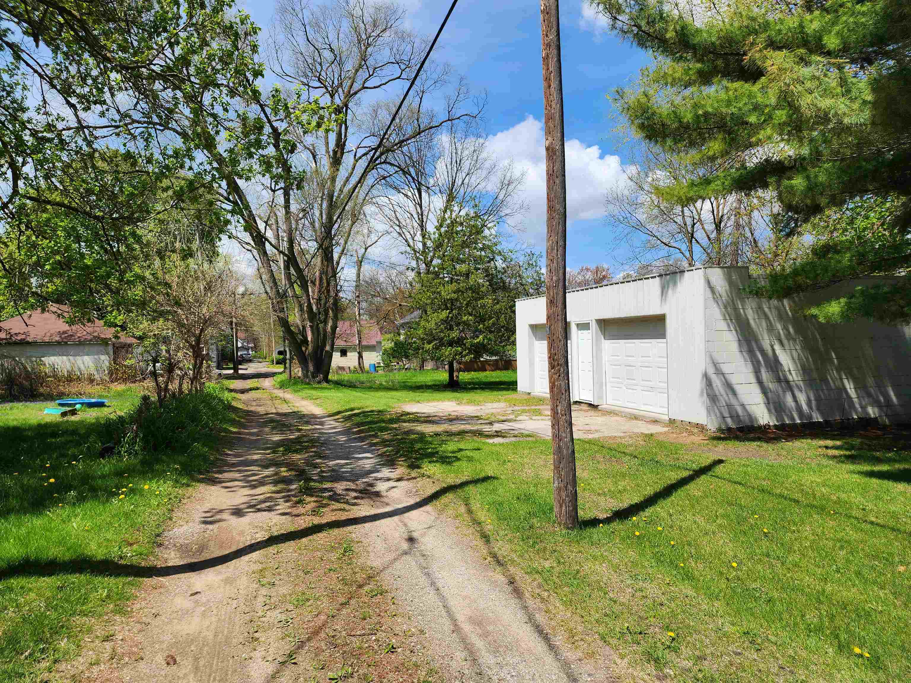 128 Rockingham Avenue Alma, MI 48801 - Photo 31 of 36 1933389-2357d1d6-974b-45f2-8a16-248908b6db79.JPG