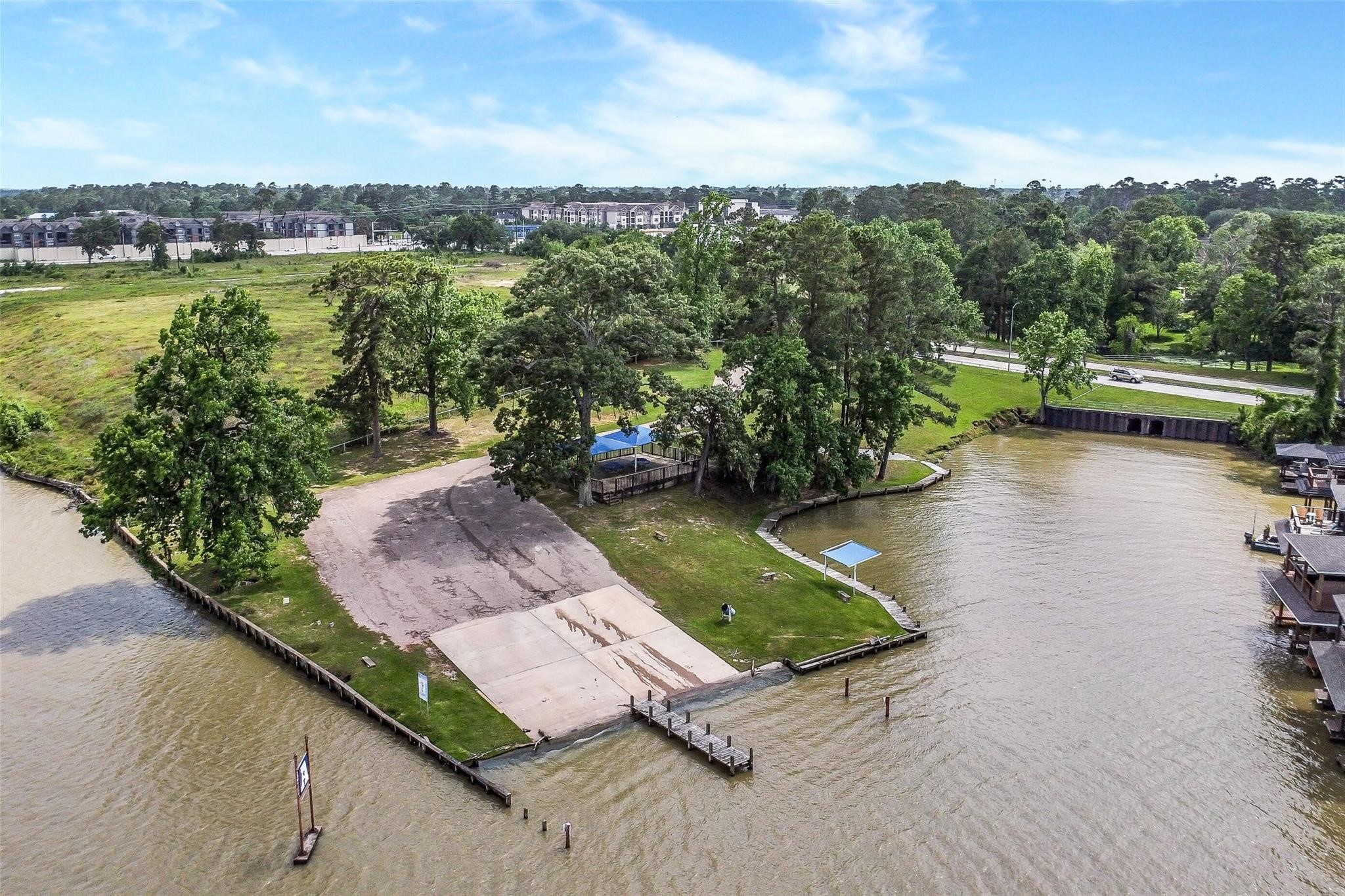 8518 Rebawood Drive Humble, TX 77346 - Photo 29 of 36 Neighborhood boat ramp