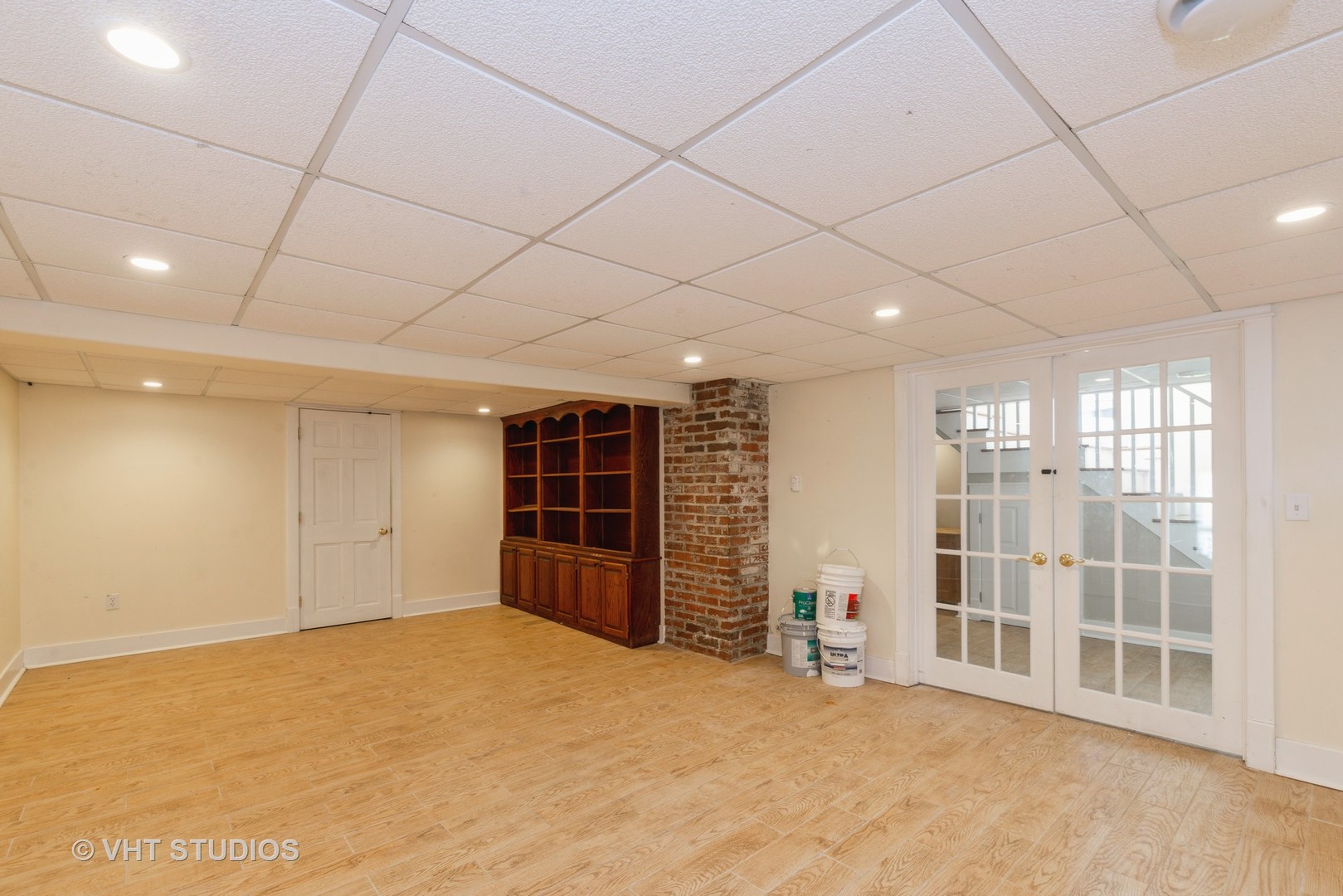 2N100 Brundige Road Elburn, IL 60119 - Photo 25 of 34 a view of an empty room with a window