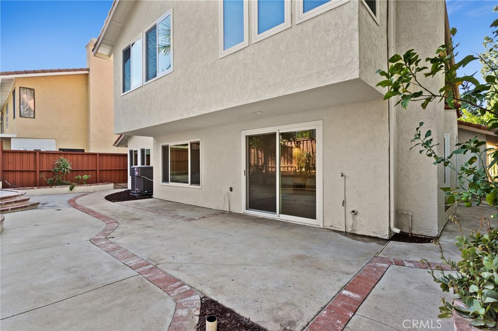 16 Encina Irvine, CA 92620 - Photo 37 of 37 a house with a outdoor space