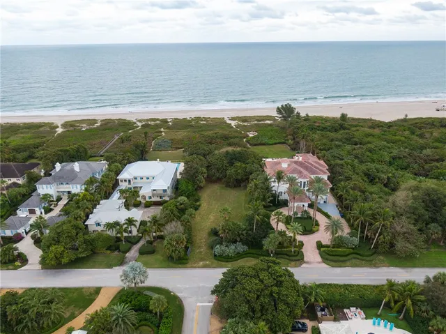 $7,500,000 | 1746 Ocean Drive, Vero Beach, FL 32963