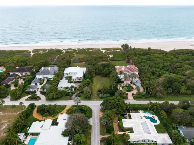 $7,500,000 | 1746 Ocean Drive, Vero Beach, FL 32963