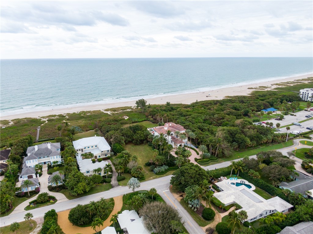 1746 Ocean Drive Vero Beach, FL 32963 - Photo 6 of 19