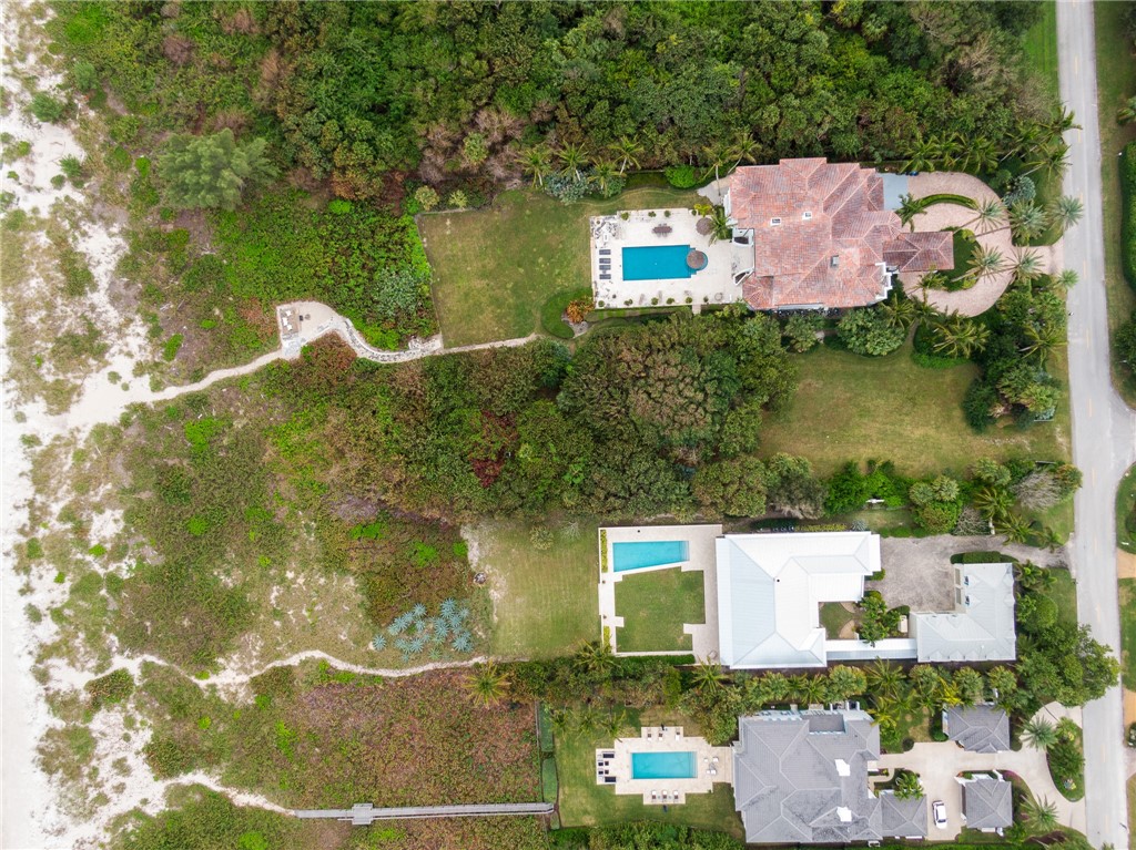 1746 Ocean Drive Vero Beach, FL 32963 - Photo 10 of 19