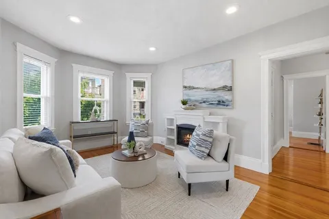 $599,999 | 33 Rosemont Street, Unit A, Boston, MA 02122