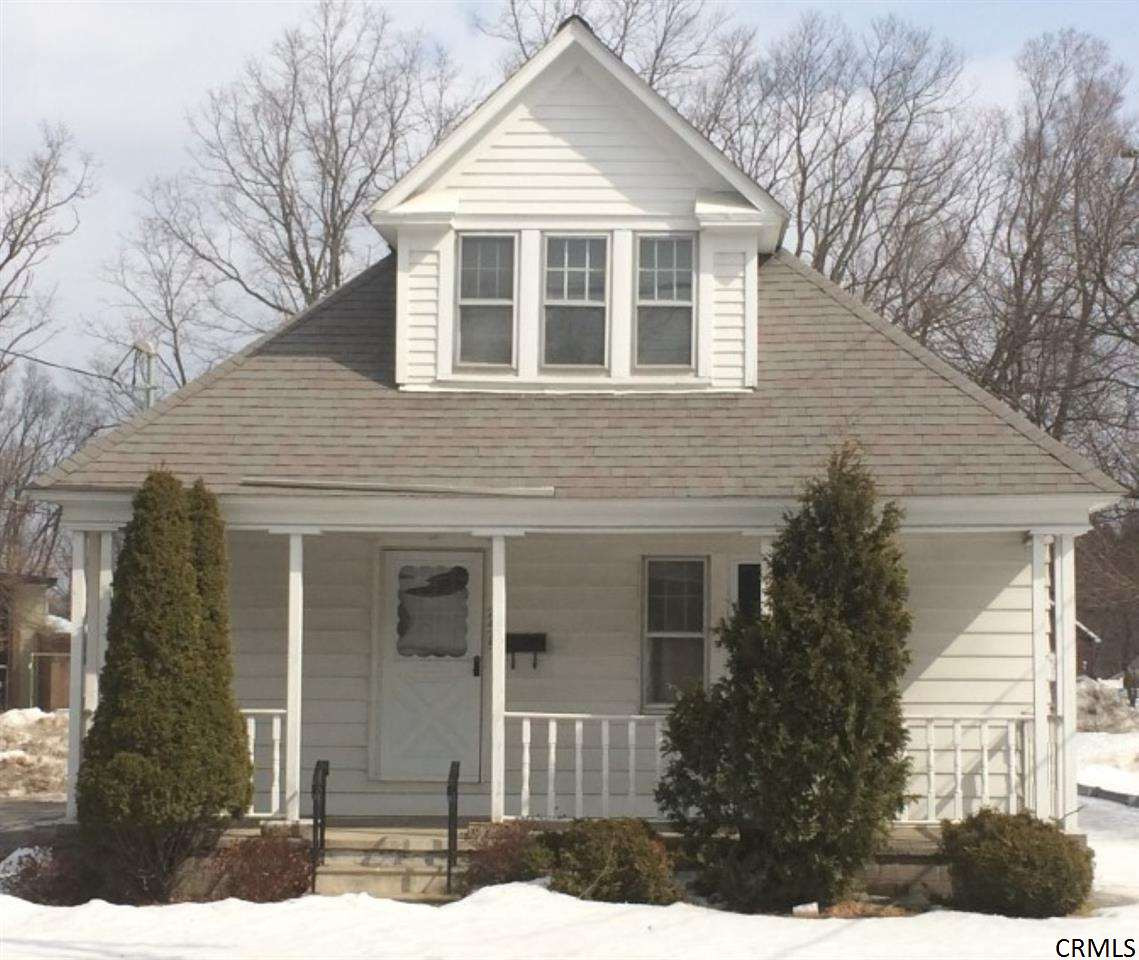 2475 Curry Road Rotterdam, NY 12303 - Photo 1 of 25 Photo 1