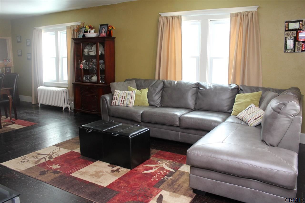 2475 Curry Road Rotterdam, NY 12303 - Photo 2 of 25 Photo 2