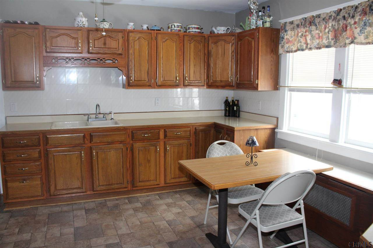 2475 Curry Road Rotterdam, NY 12303 - Photo 8 of 25 Photo 8
