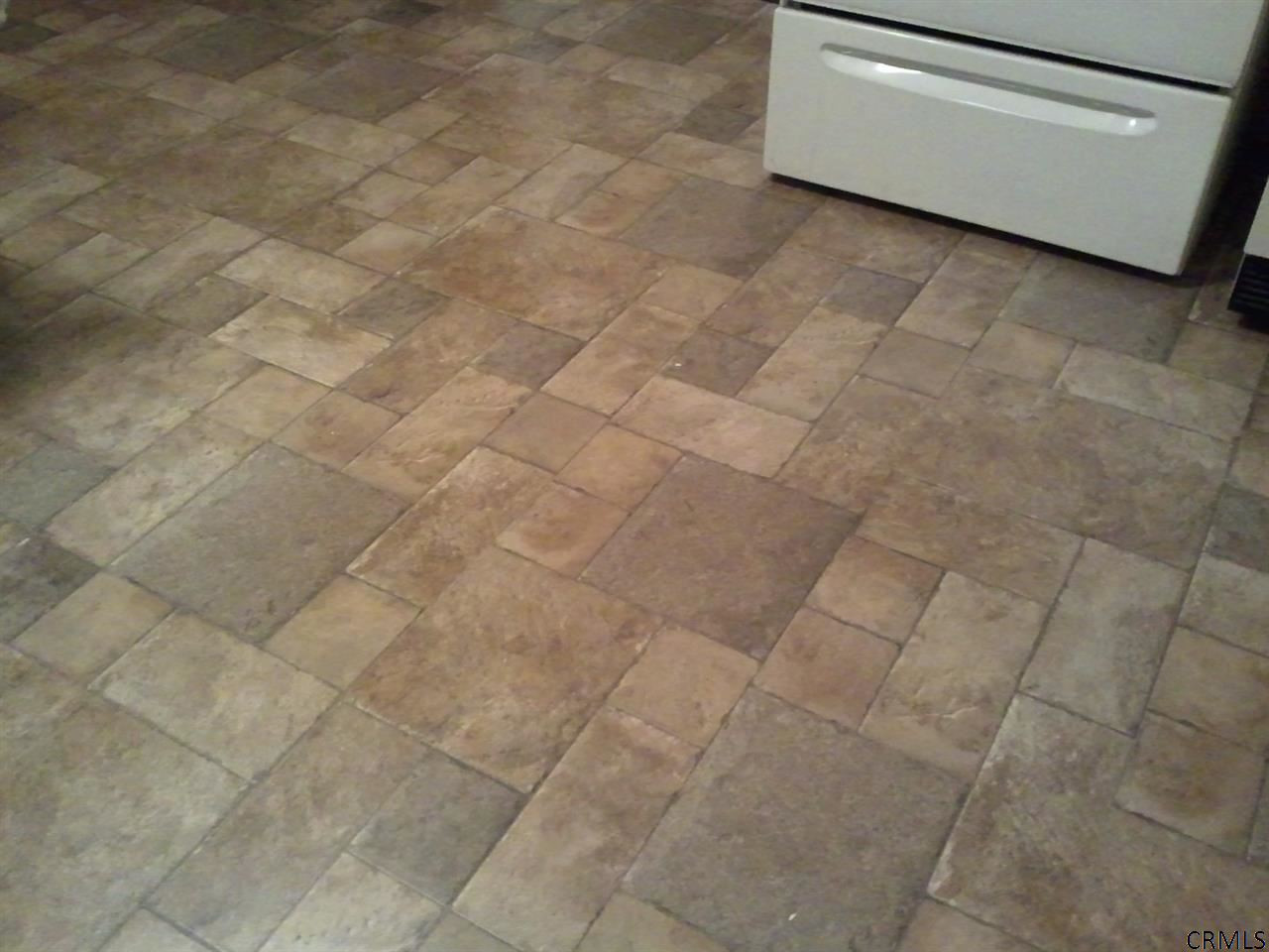 2475 Curry Road Rotterdam, NY 12303 - Photo 9 of 25 Photo 9